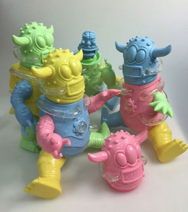 Jeff Lamm × Unbox Industries “SMD5” vinyl Mixed Parts figures